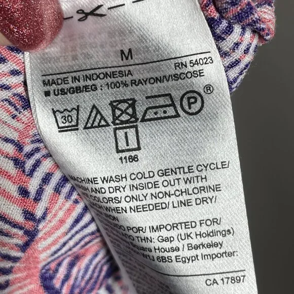 NEW Gap Romper Womens Medium pink purple floral preppy casual summer - Picture 6 of 9